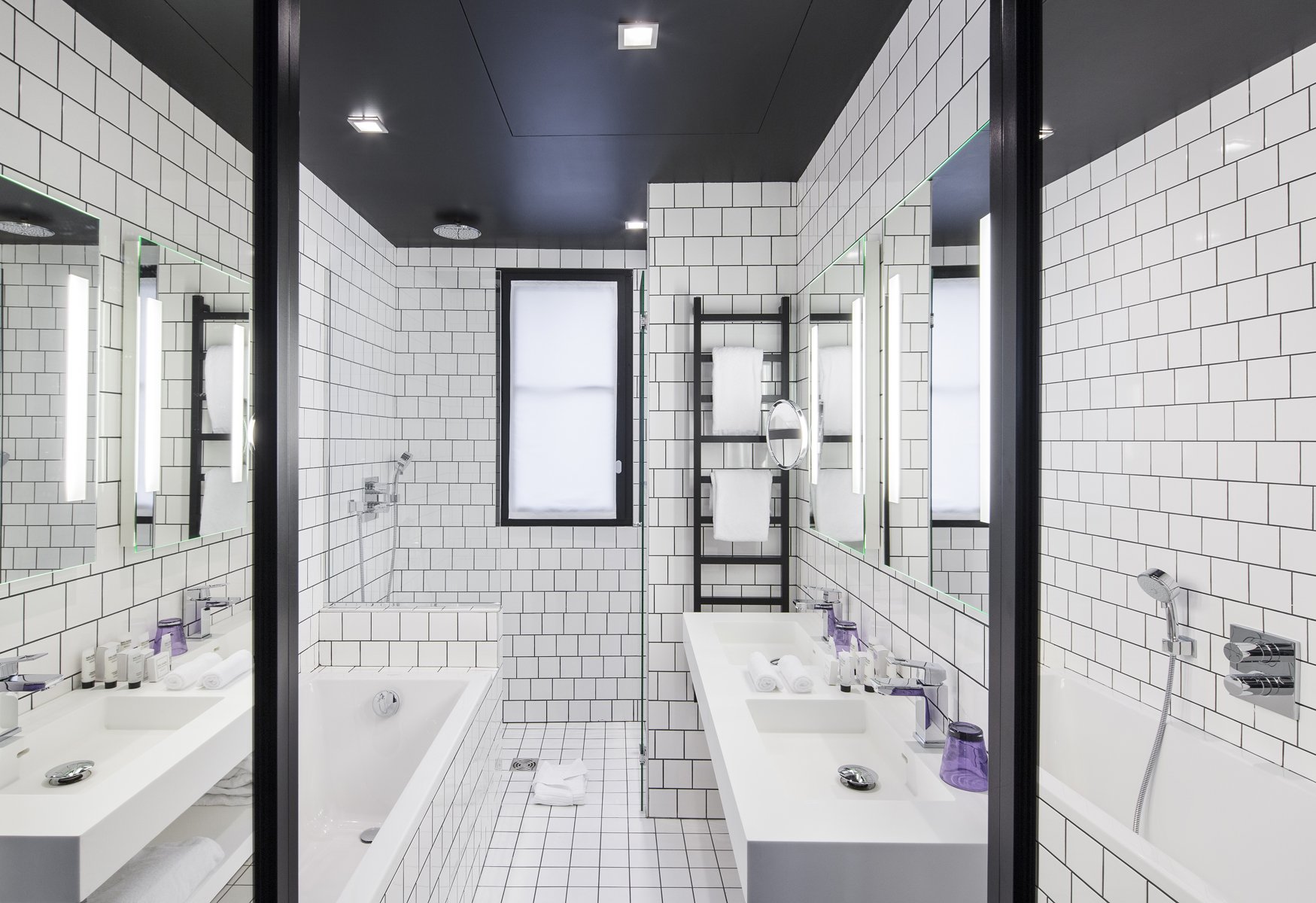Best Western Premier Faubourg 88 executive room bathroom